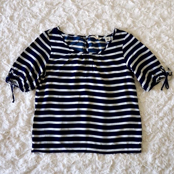 Levis - Half Tie Sleeve Blouse Navy Blue White Striped Size XS - Picture 1 of 11